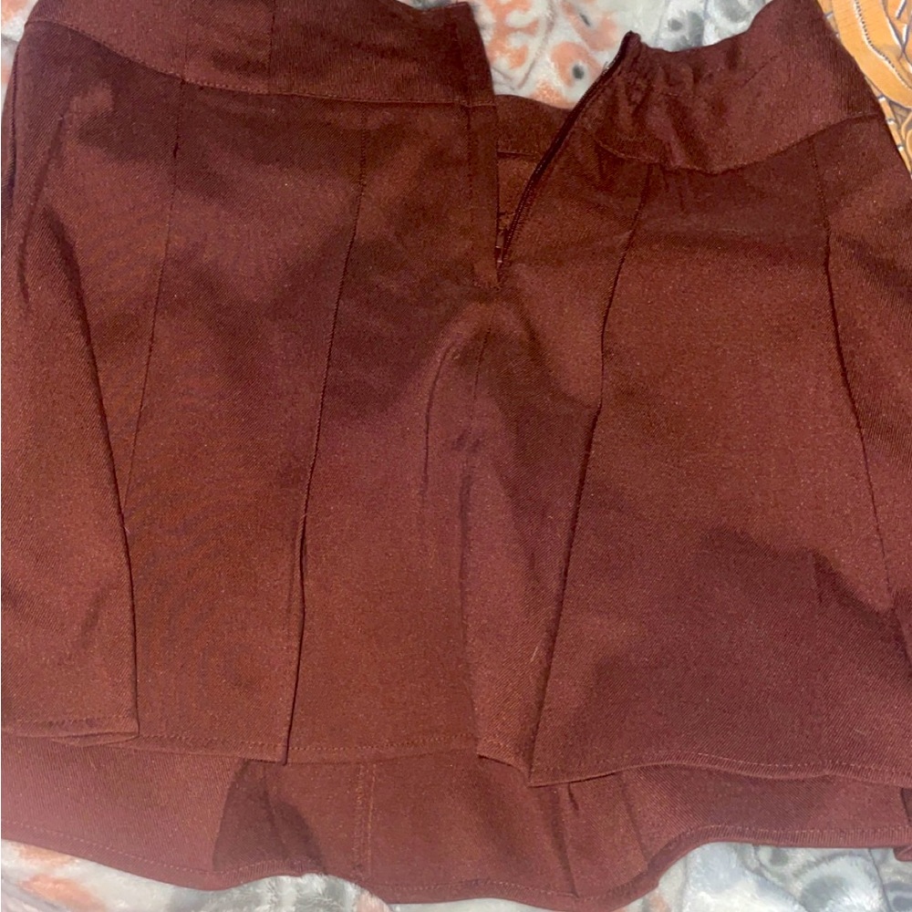 Brown skirt
